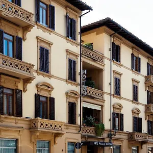 palazzo-ognissanti.it-tuscanyhotel.com/